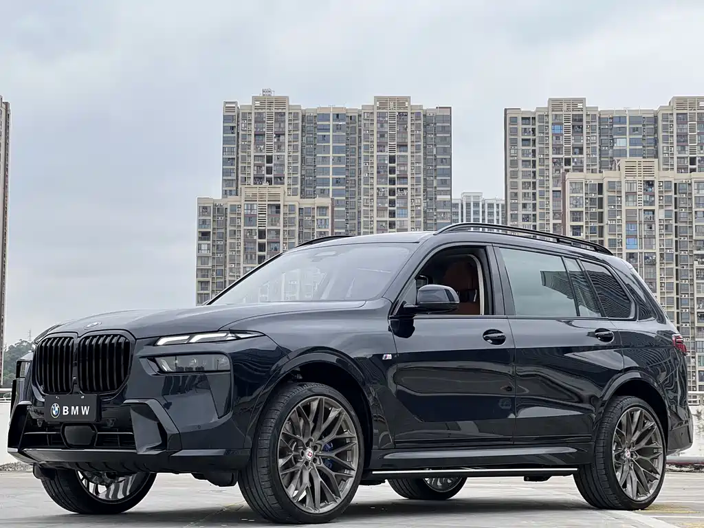BMW X7 2023