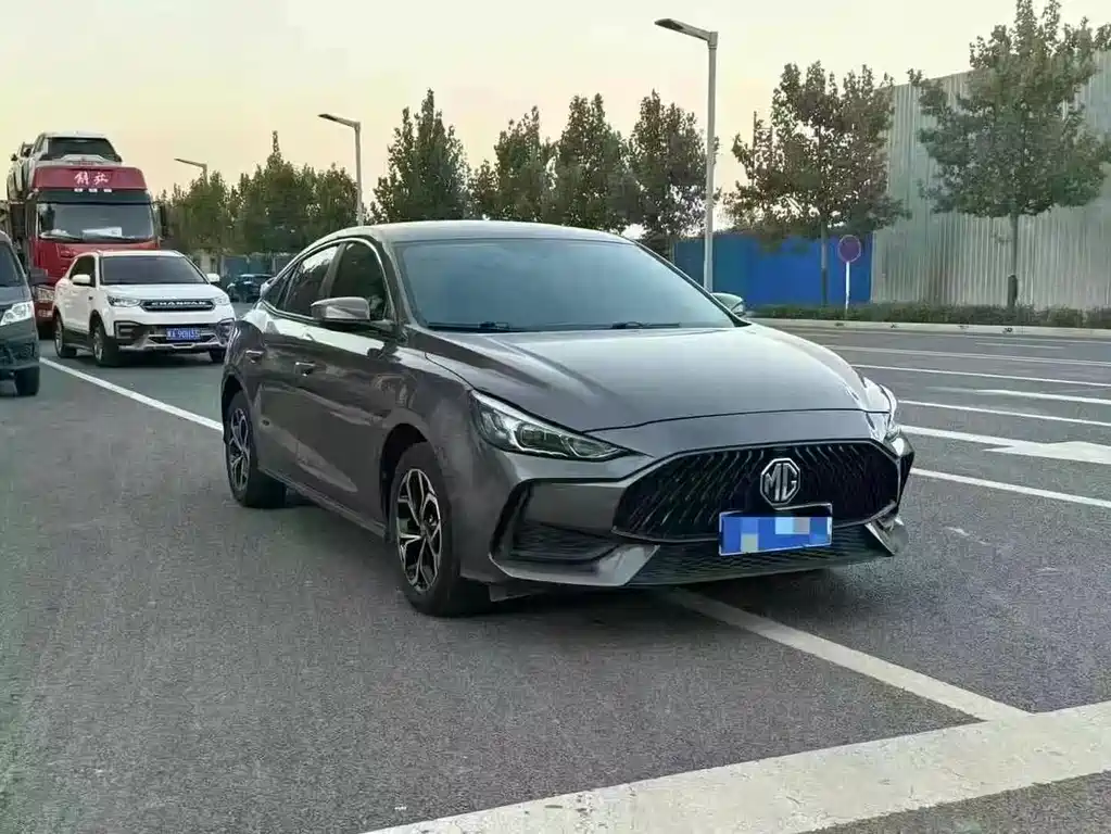 MG MG5 2022