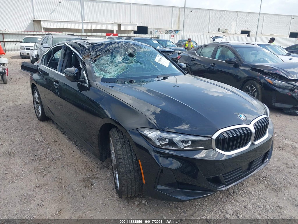 BMW 330 2026