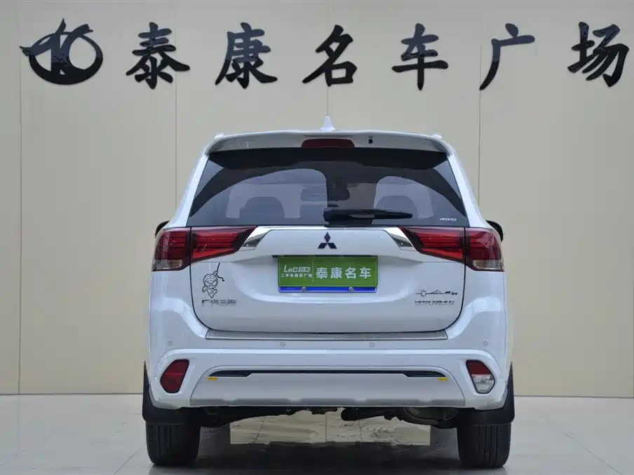 Mitsubishi Outlander 2022