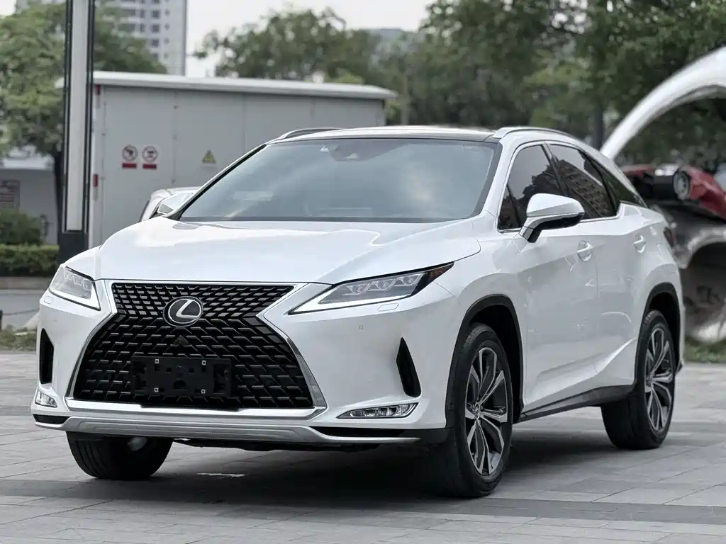 Lexus RX 2022