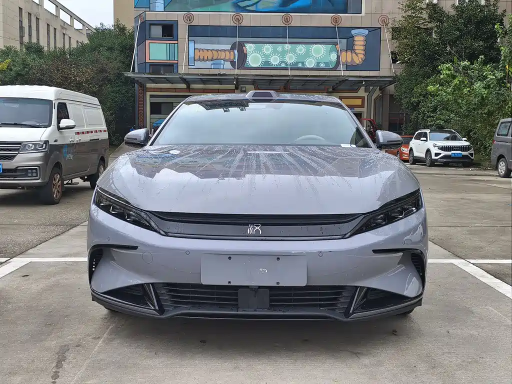 BYD Han 2024