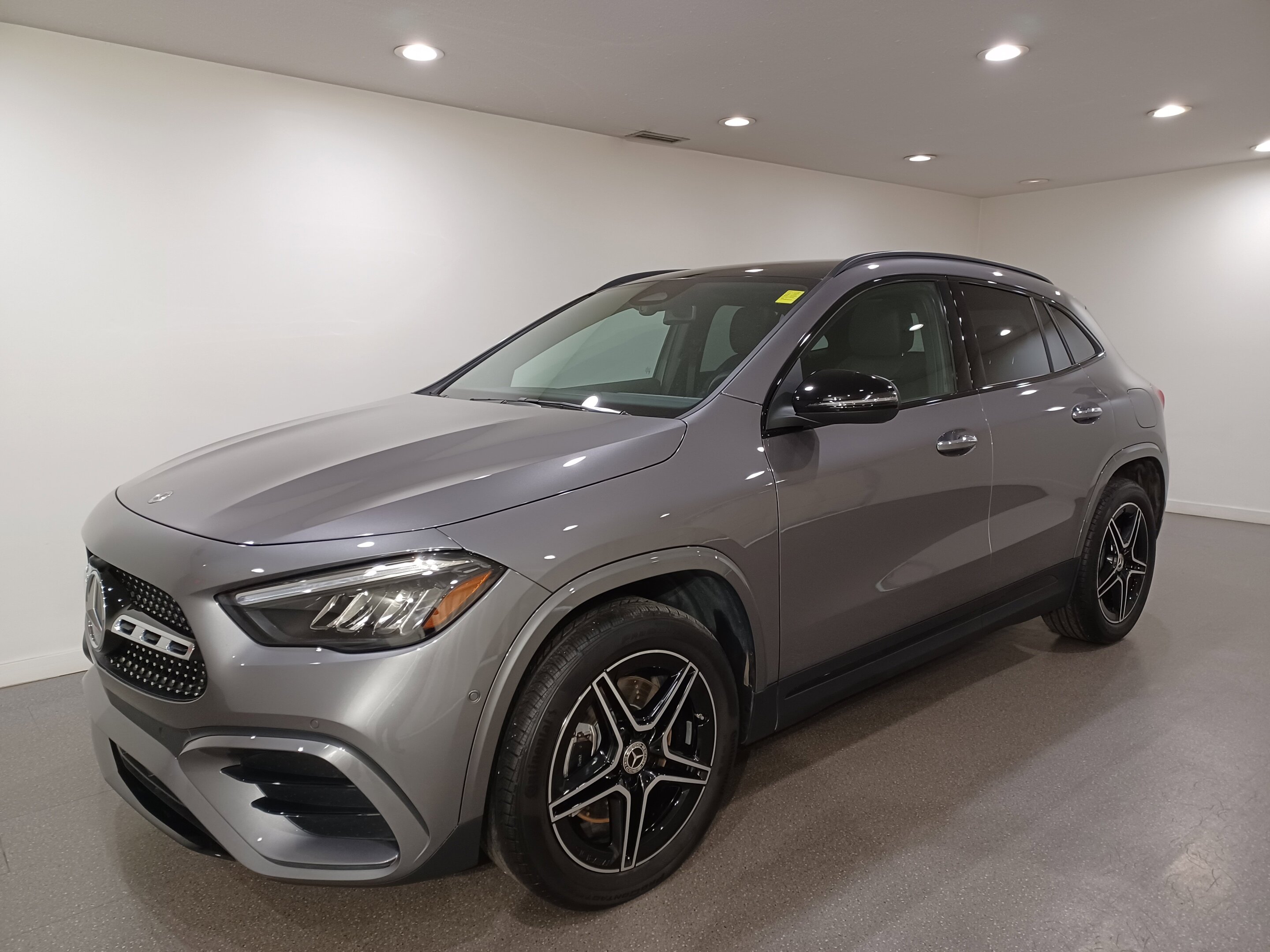 Mercedes-Benz GLA 2025