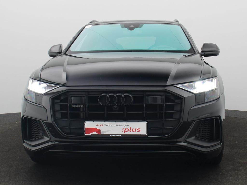 Audi Q8 2023
