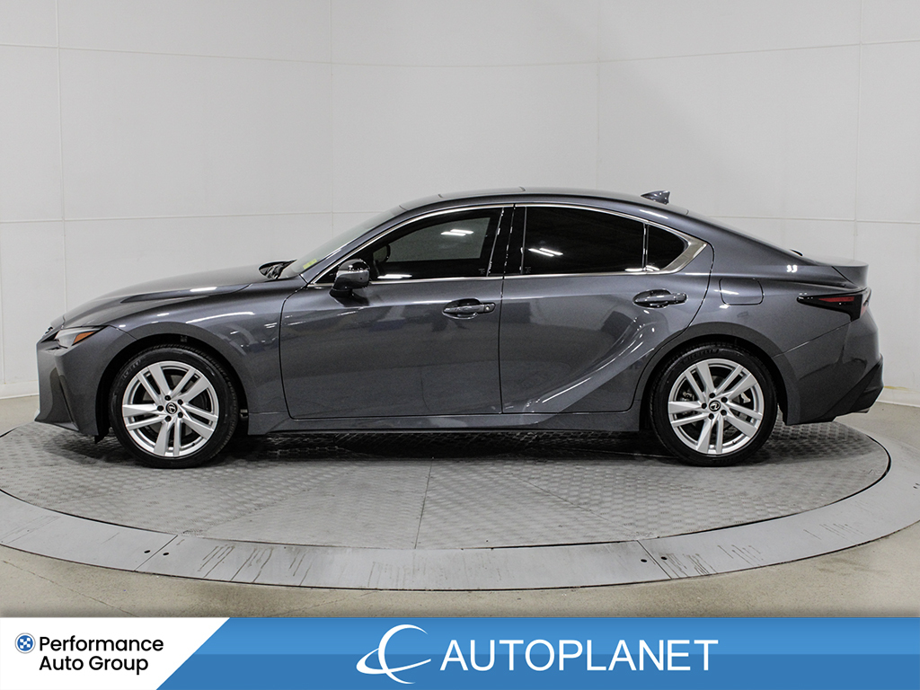 Lexus IS 300 2023