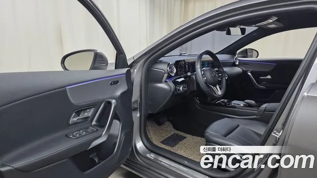 Mercedes-Benz A-Класс 2022