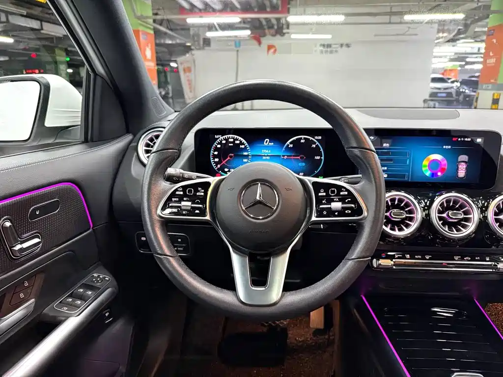 Mercedes-Benz EQB 2022
