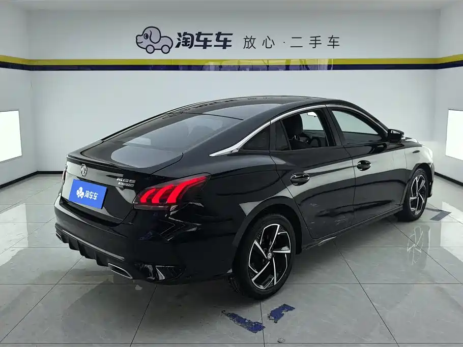 MG MG5 2021
