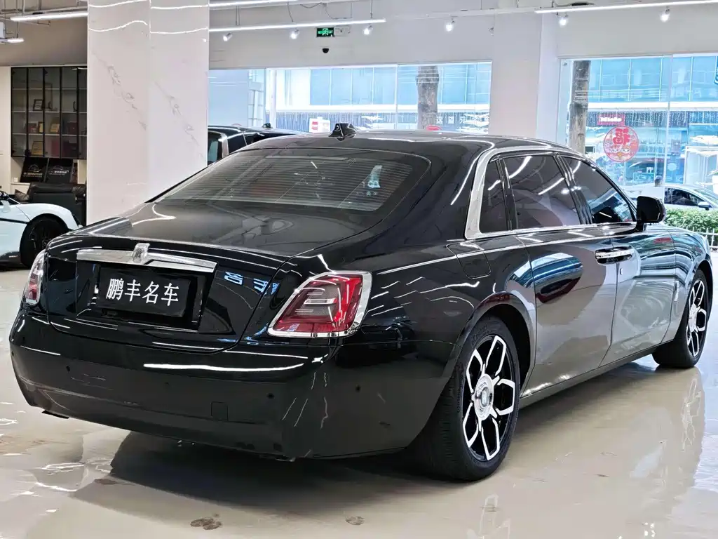 Rolls-Royce Ghost 2022