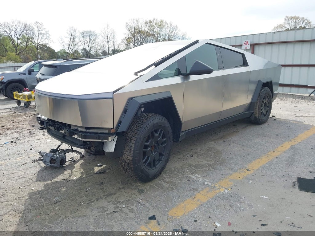 Tesla Cybertruck 2025