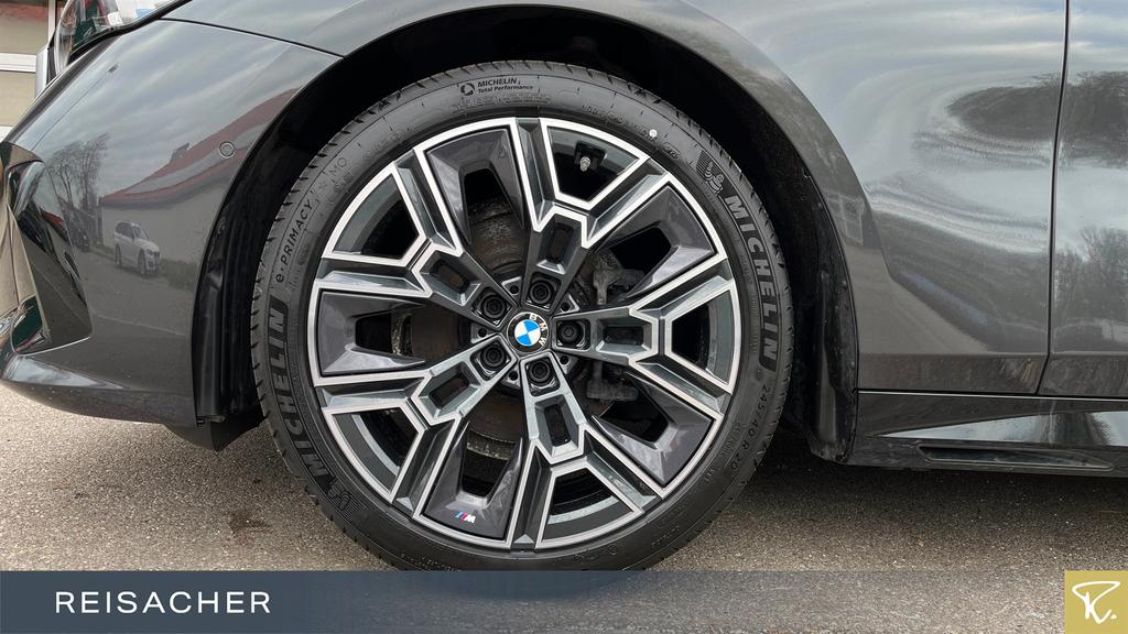 BMW 520 2025