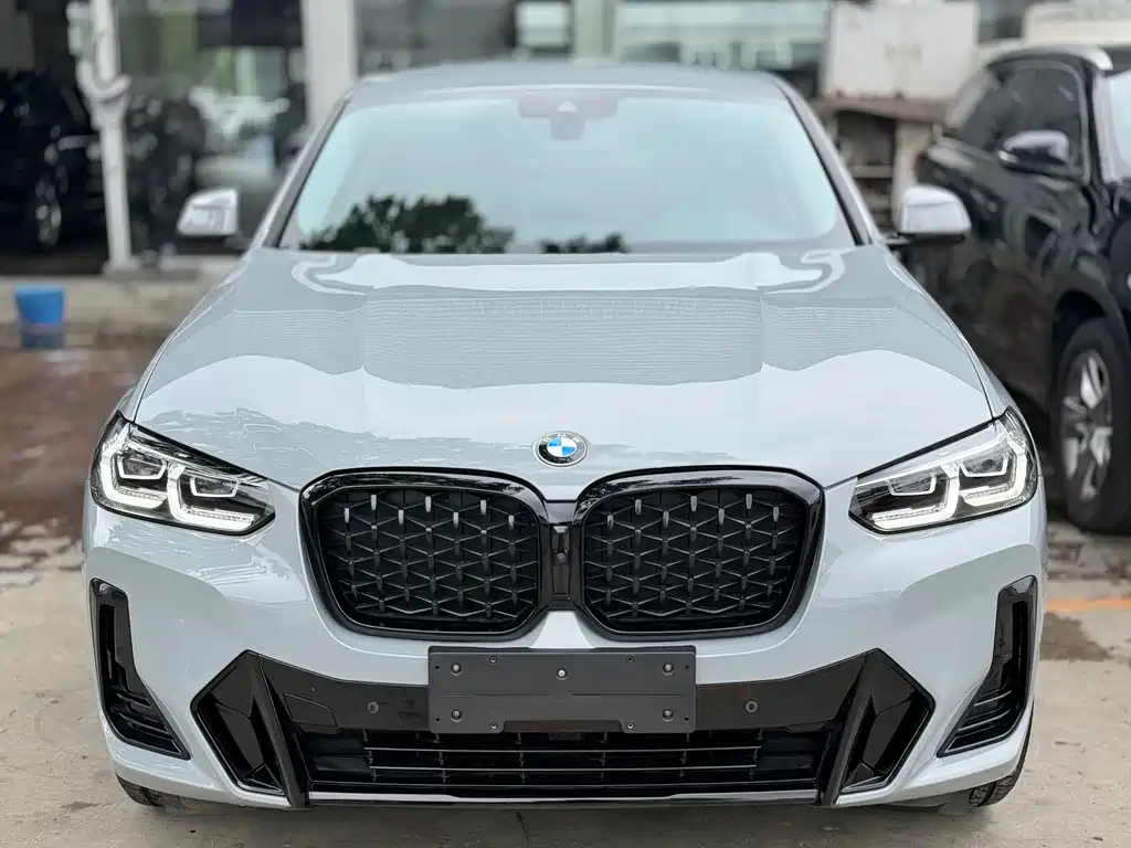 BMW X4 2023