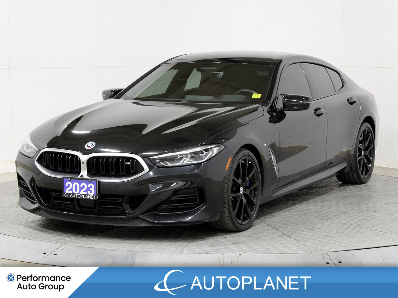 BMW M8 2023