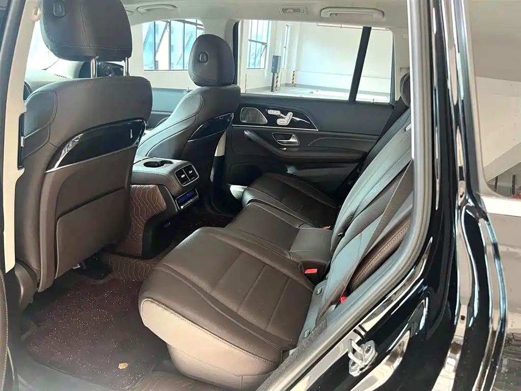 Mercedes-Benz GLS 2022