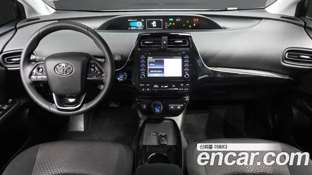 Toyota Prius 2021