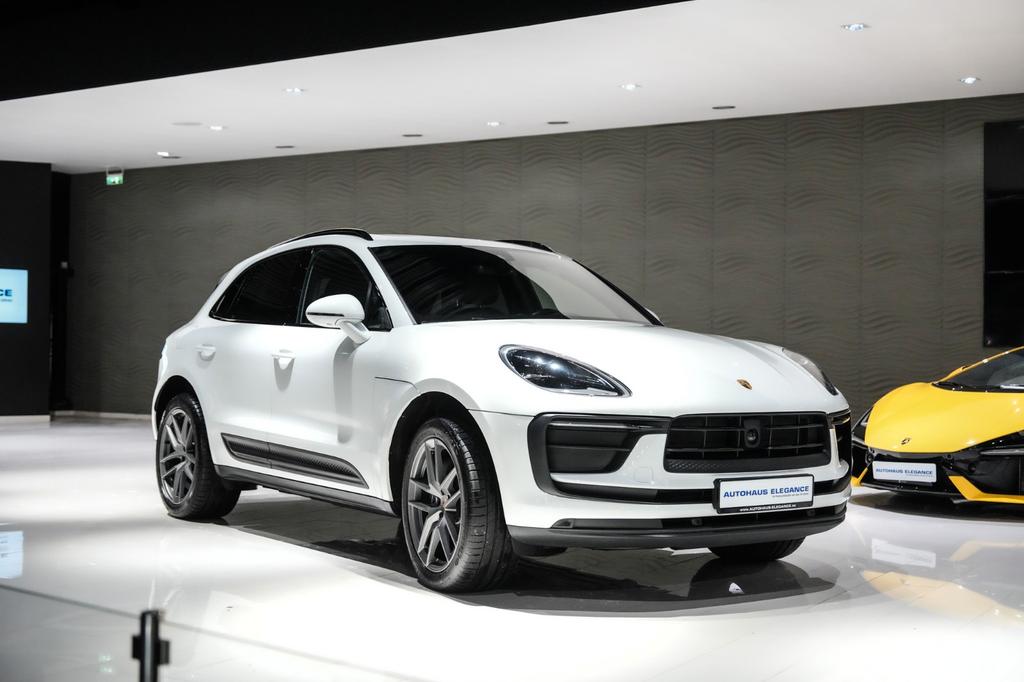 Porsche Macan 2021