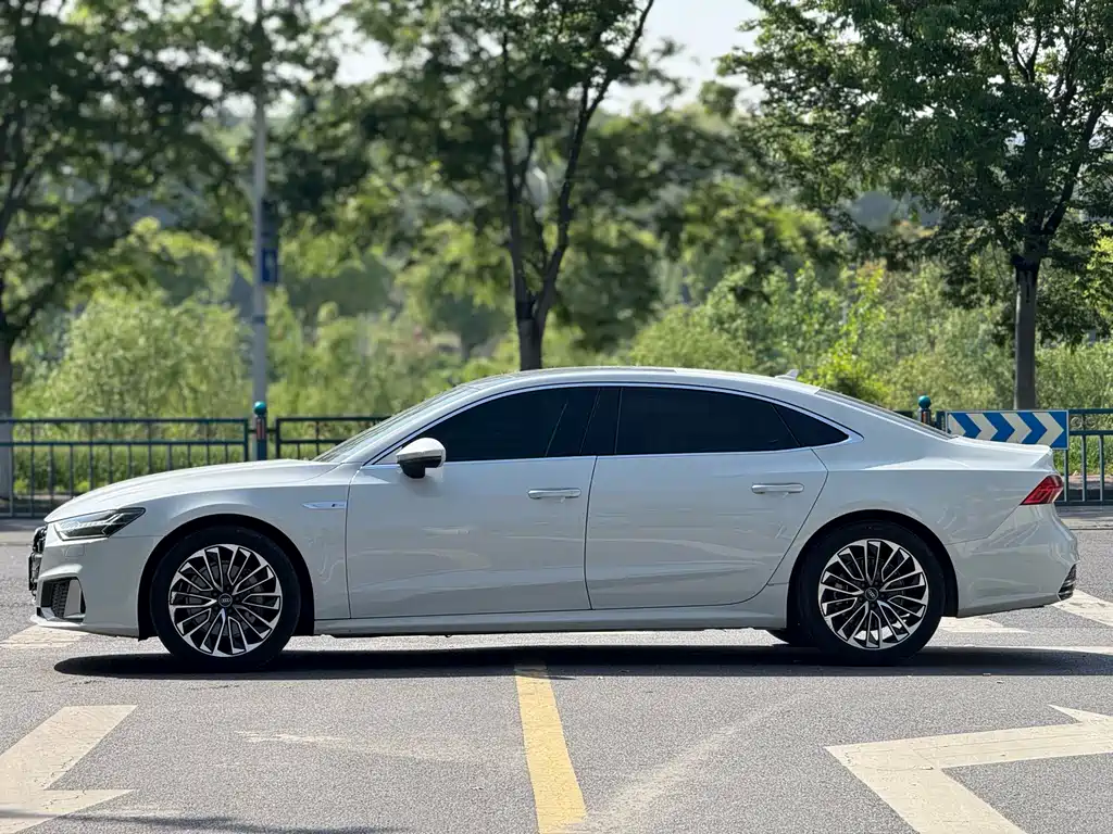 Audi A7 2023