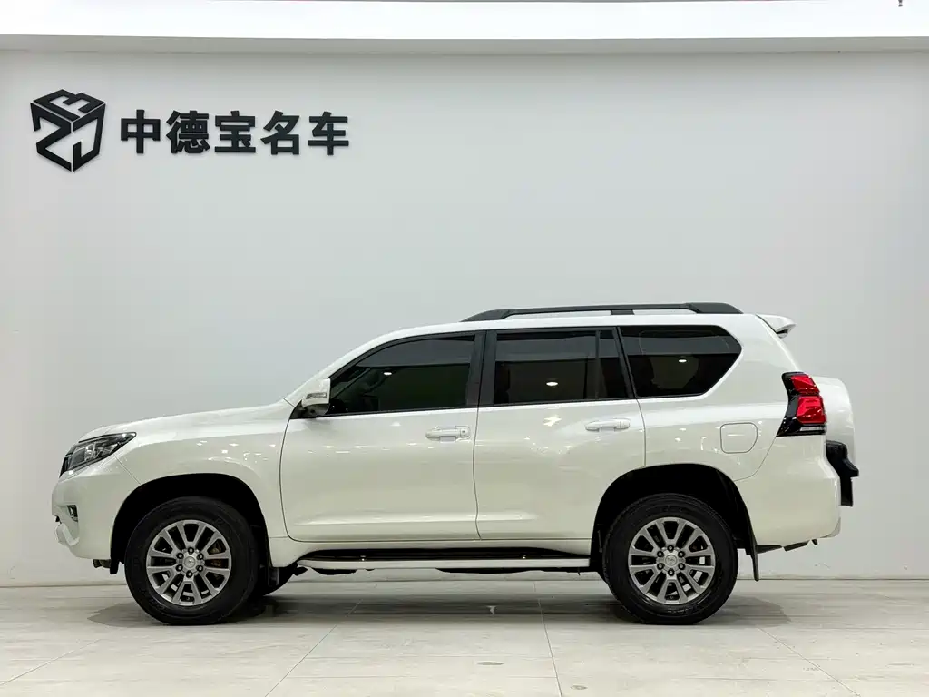 Toyota Land Cruiser Prado 2020