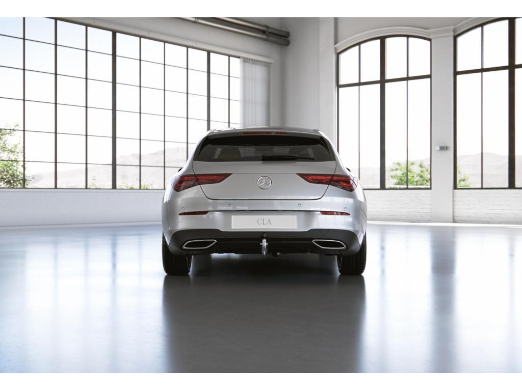 Mercedes-Benz CLA 200 SHOOTING BRAKE 2023