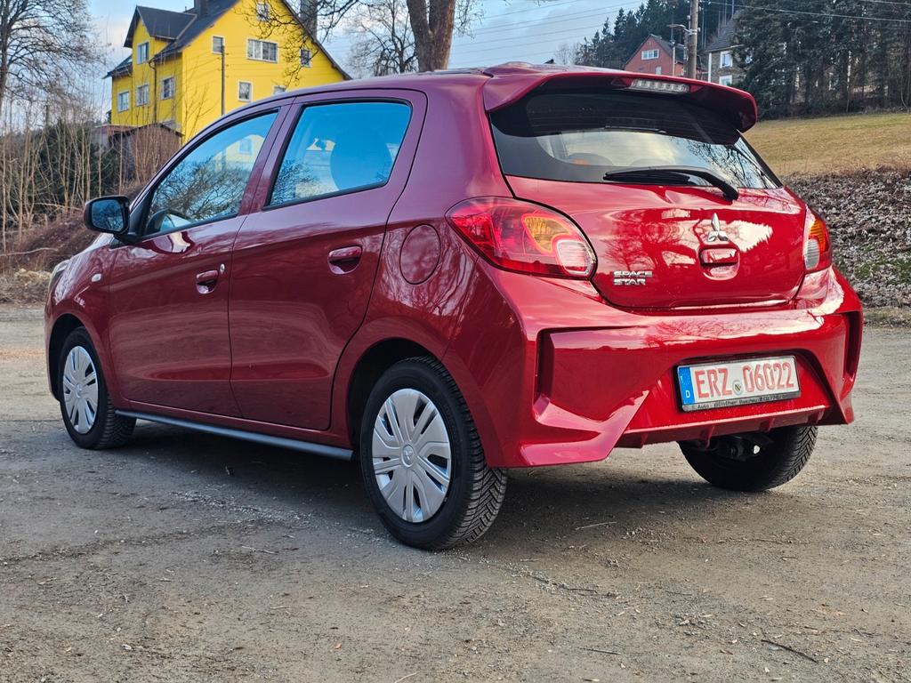 Mitsubishi Space Star 2024