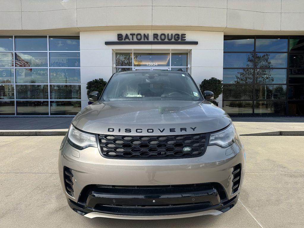 Land Rover Discovery 2024