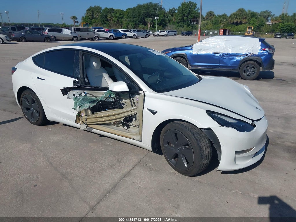 Tesla Model 3 2021