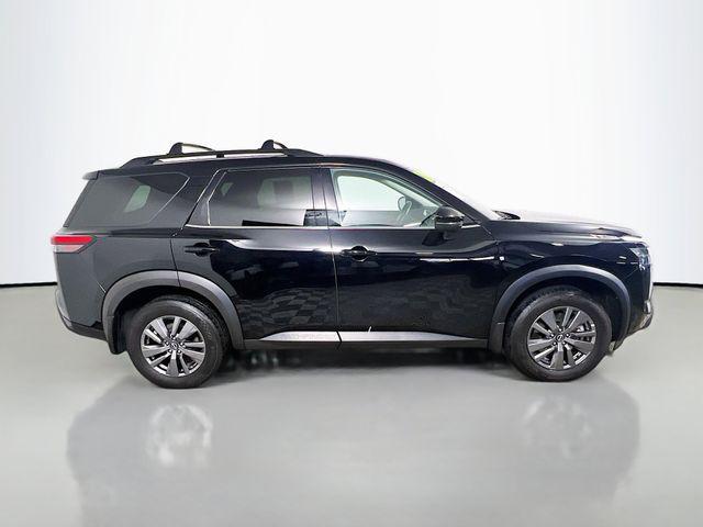 Nissan Pathfinder 2024
