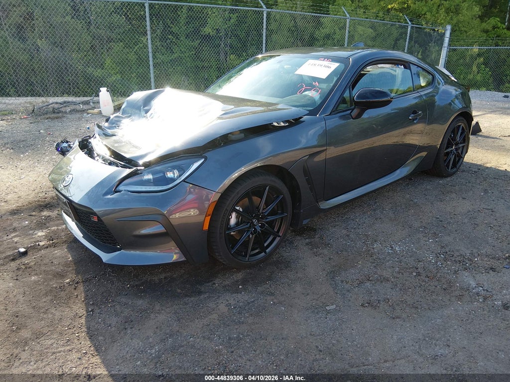 Toyota GR86 2025