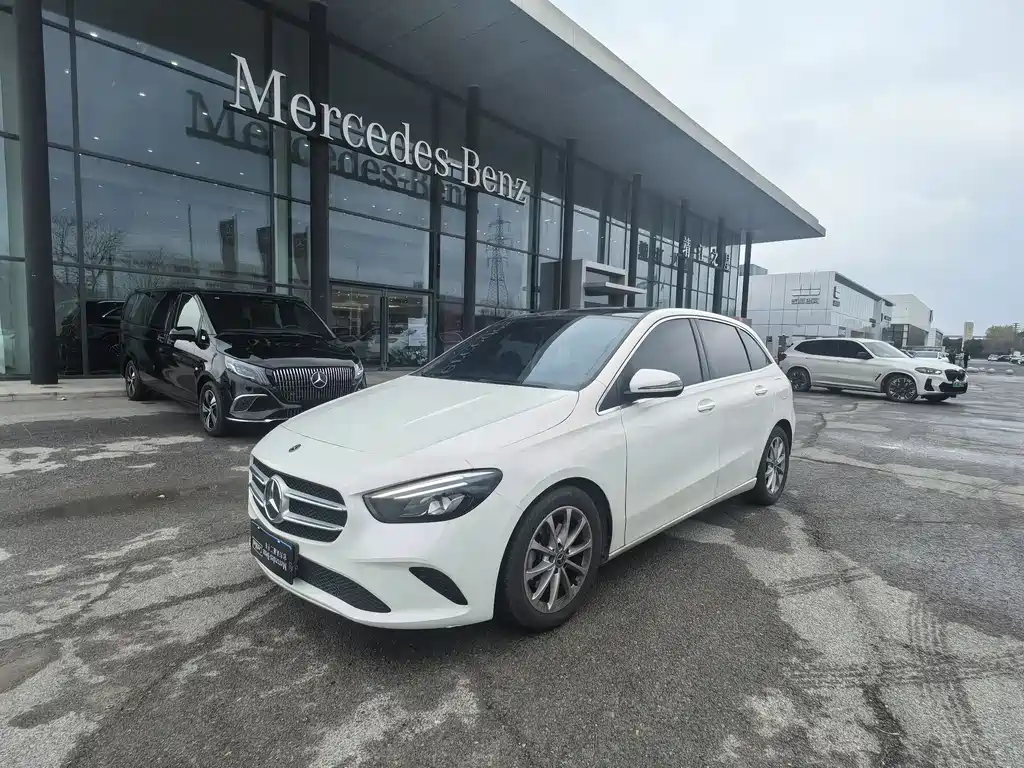Mercedes-Benz B-Класс 2022
