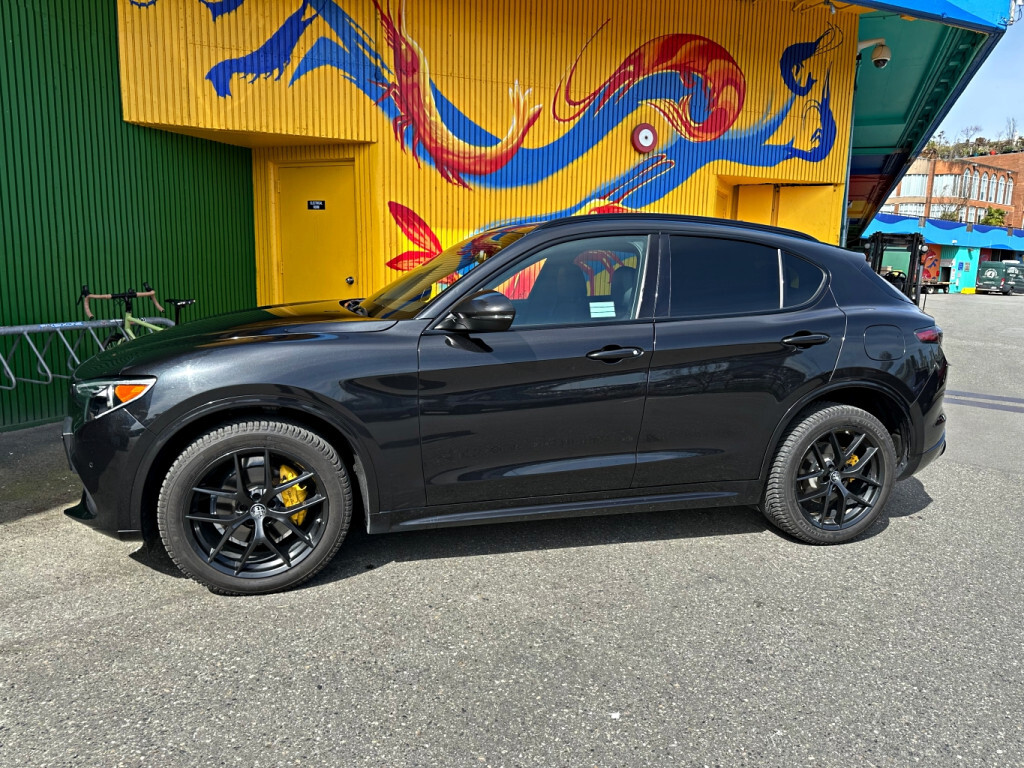 Alfa Romeo Stelvio 2021