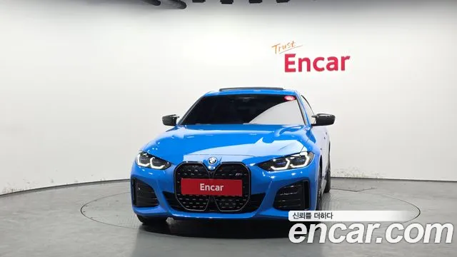 BMW i4 2023