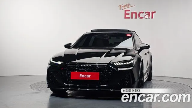 Audi RS7 2025
