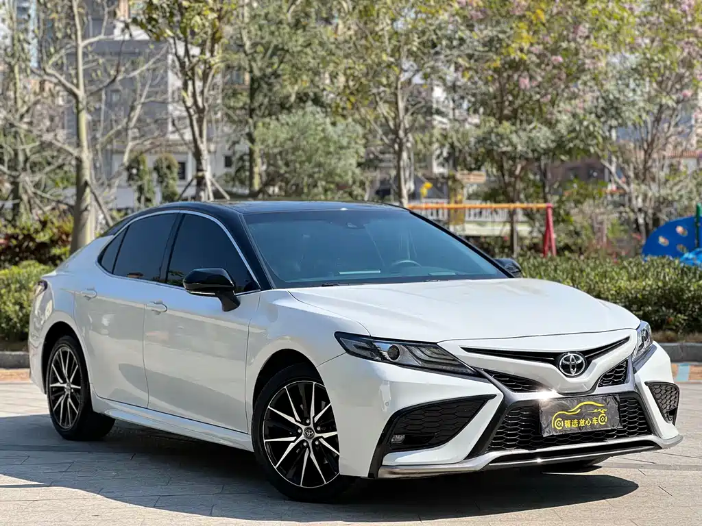 Toyota Camry 2022