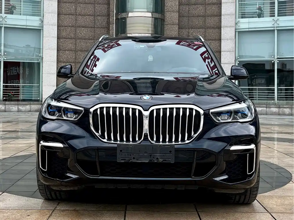 BMW X5 2023