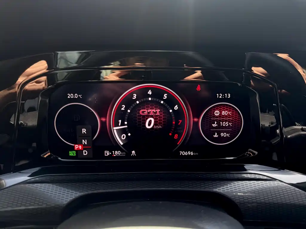 Volkswagen Golf GTI 2023