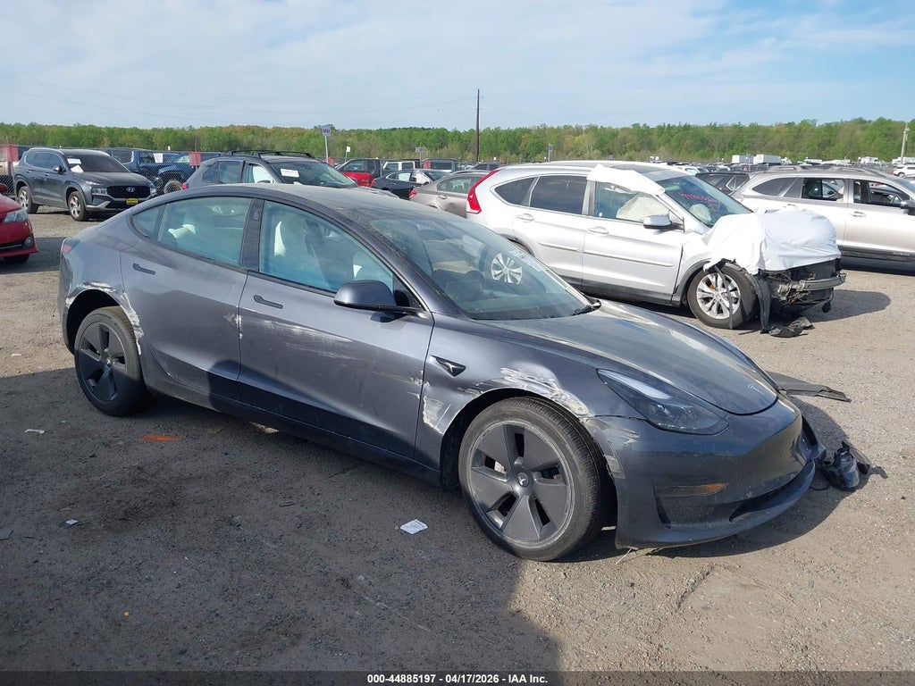 Tesla Model 3 2023