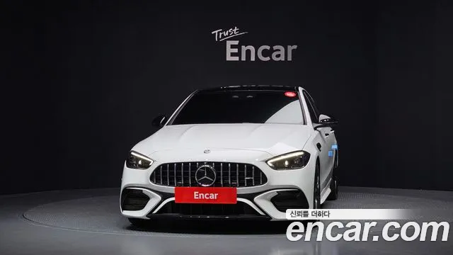 Mercedes-Benz C-Класс 2023