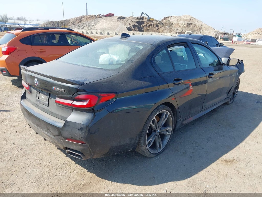 BMW M550 2022