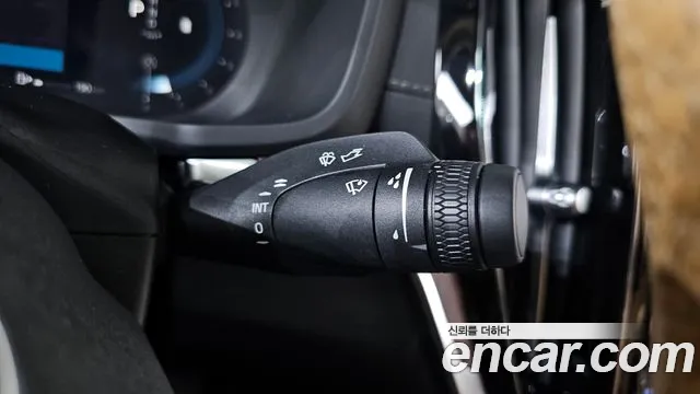 Volvo S60 2023