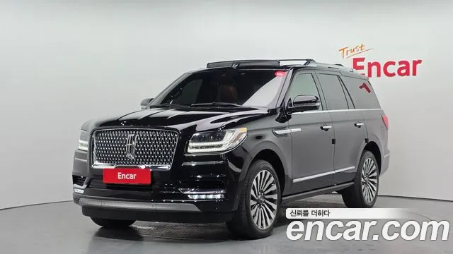 Lincoln Navigator 2021