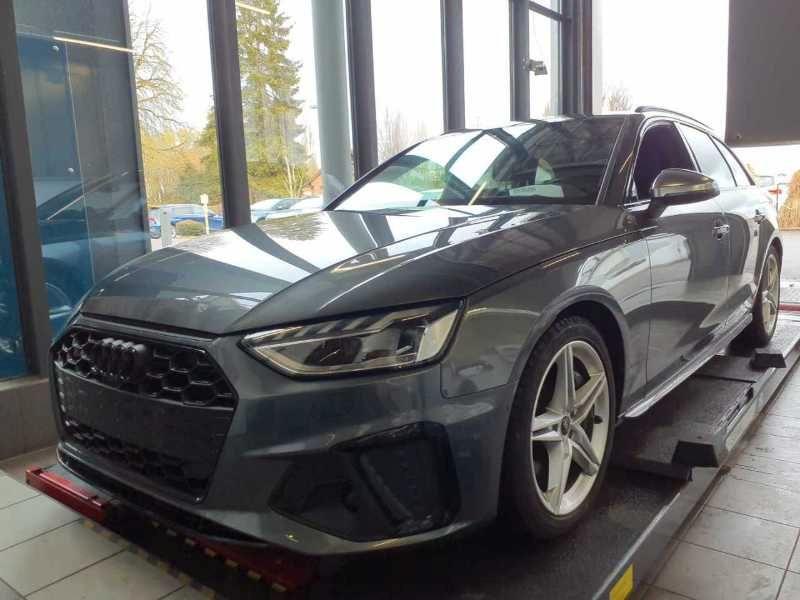 Audi S4 2023