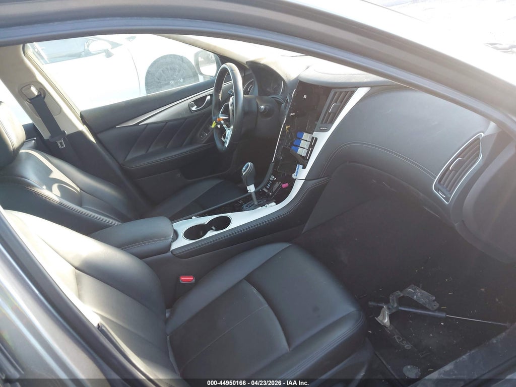 Infiniti Q50 2021