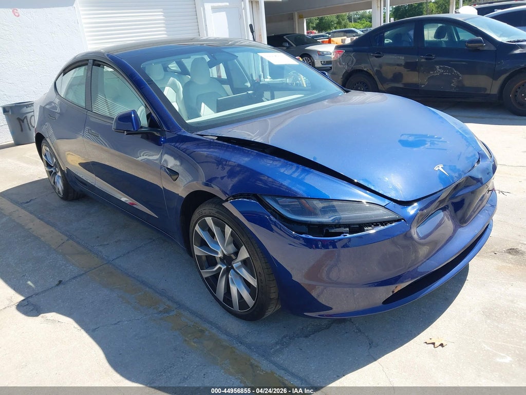 Tesla Model 3 2025
