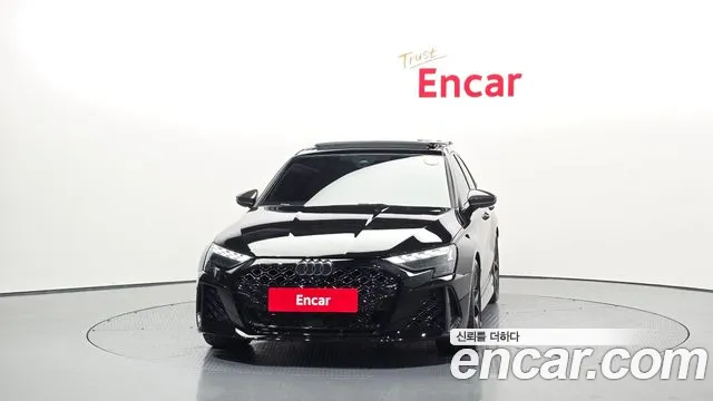 Audi RS3 2025