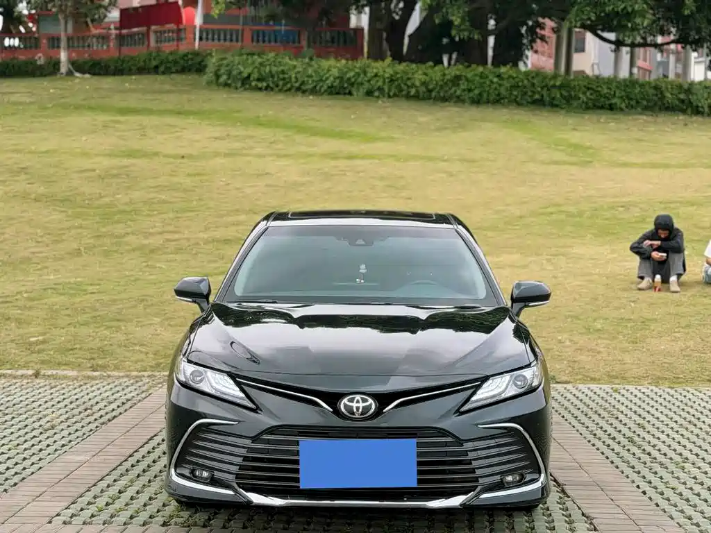 Toyota Camry 2023