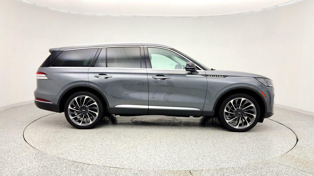 Lincoln Aviator 2025