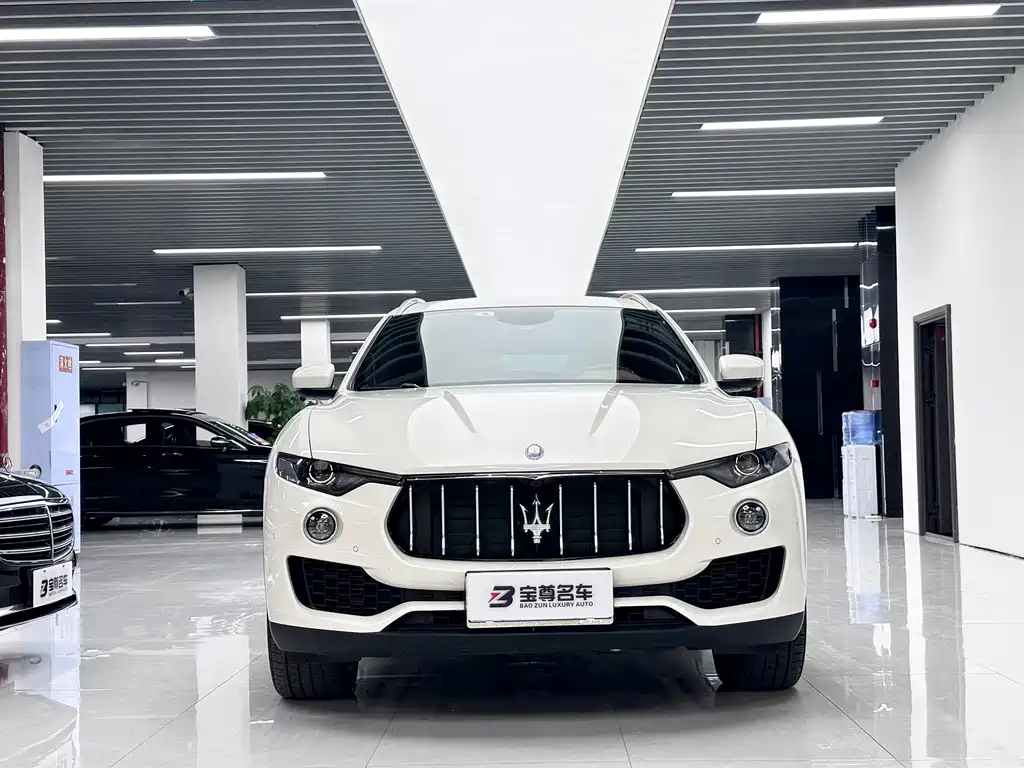 Maserati Levante 2021