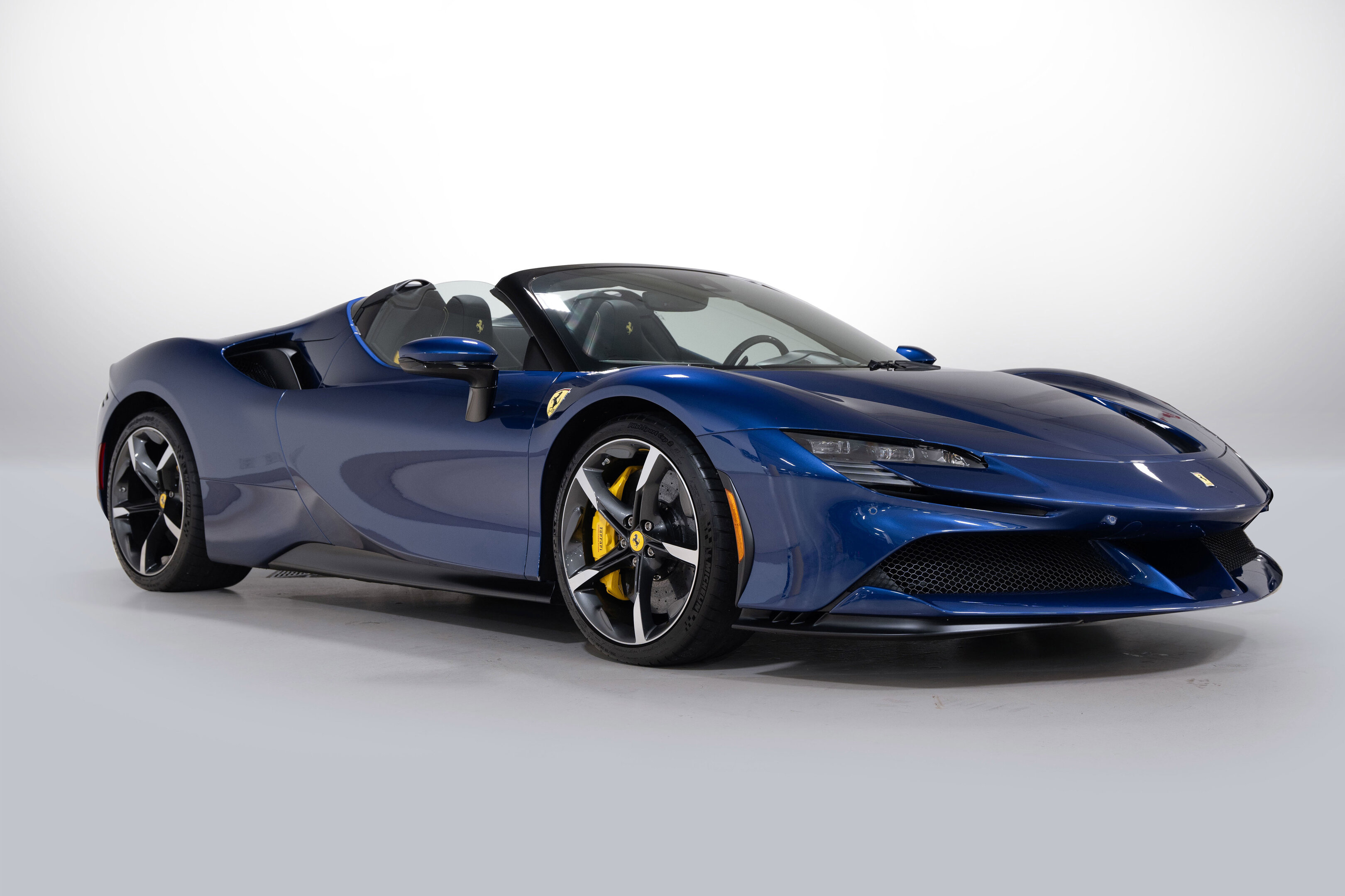 Ferrari SF90 2024