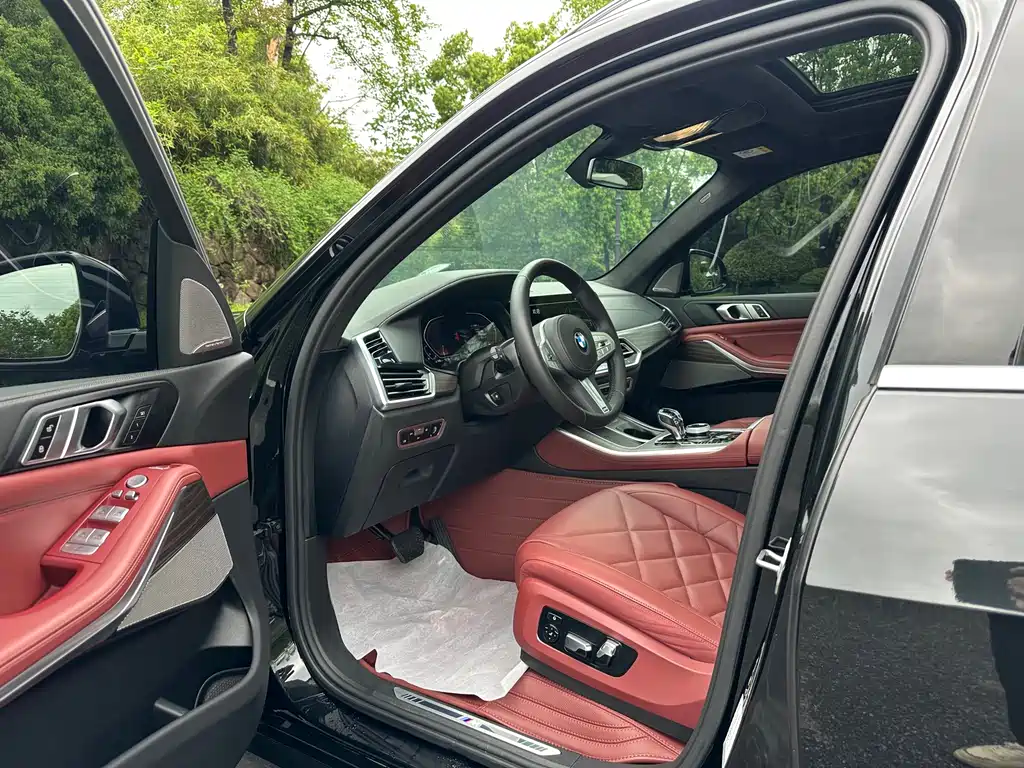 BMW X5 2023