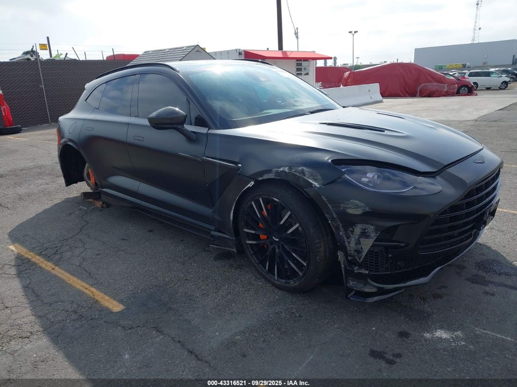 Aston Martin DBX 2023